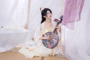 YiTuYu Art Language Vol.4203: A Stunning Visual Narrative with Qi Luo Sheng De Xiao Su Su - image 3