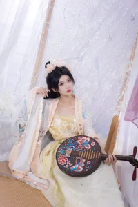 YiTuYu Art Language Vol.4203: A Stunning Visual Narrative with Qi Luo Sheng De Xiao Su Su - image 0