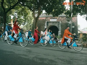Ao Dai Journey: Connecting Hanoi's Tourism with Cultural Heritage - image 1