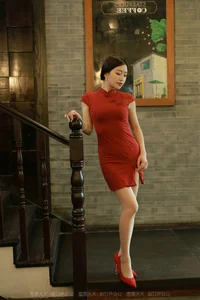 Xiao Jie in Red Qipao: Elegant Chinese Fashion and Artistic Model Photography - image 81