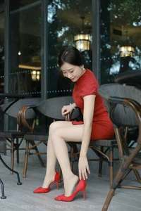 Xiao Jie in Red Qipao: Elegant Chinese Fashion and Artistic Model Photography - image 56