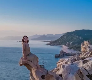 Ultimate Travel Guide to Vinh Hy Bay: Vietnam's Hidden Coastal Paradise - image 1