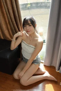 Sophisticated Style with Wan Ping in IESS SXJ No.1805 Series - image 18