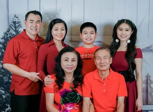 Ha Tien: The Talented Daughter of Cai Luong Icon Ngoc Huyen Embraces the Spotlight - image 1