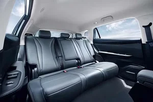 2026 VinFast VF8 Launch in Vietnam: New Features and Competitive Pricing at 999 Million VND - image 2