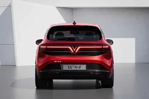 2026 VinFast VF8 Launch in Vietnam: New Features and Competitive Pricing at 999 Million VND - image 6