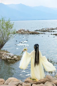 Ethereal Grace of Wan Jiang Ting in YiTuYu Art Language Vol.8851 by the Lake - image 42