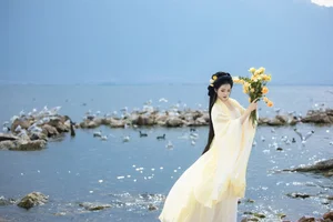 Ethereal Grace of Wan Jiang Ting in YiTuYu Art Language Vol.8851 by the Lake - image 31