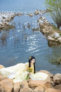 Ethereal Grace of Wan Jiang Ting in YiTuYu Art Language Vol.8851 by the Lake - image 13