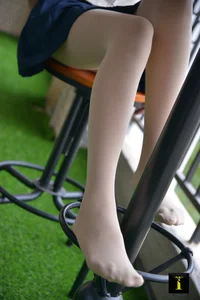 Modern Legwear Trends: Ruoxi in IESS Puhui Collection 147 - image 65