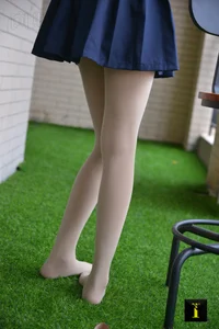 Modern Legwear Trends: Ruoxi in IESS Puhui Collection 147 - image 68