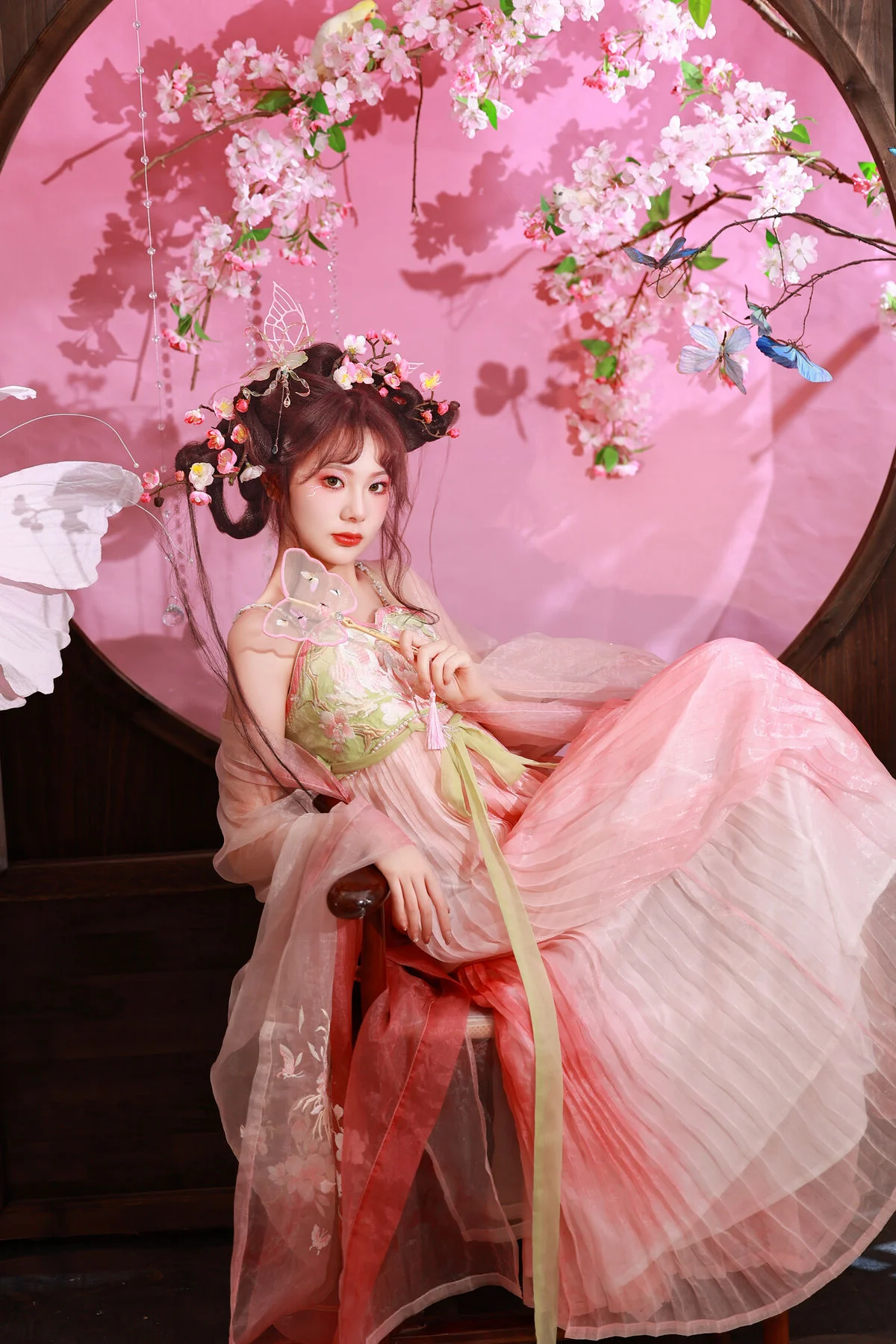 YiTuYu Art Language Vol.7672: Featuring the Ethereal Shen Kawa
