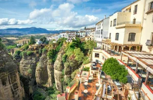 Breathtaking Cliffside Villages Around the World That Defy Gravity - image 0