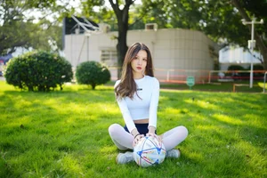 YiTuYu Art Language Vol.6113 Gaia: Capturing the Essence of Contemporary Beauty - image 8