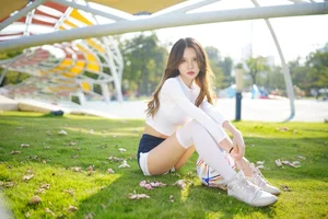 YiTuYu Art Language Vol.6113 Gaia: Capturing the Essence of Contemporary Beauty - image 5