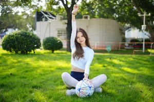 YiTuYu Art Language Vol.6113 Gaia: Capturing the Essence of Contemporary Beauty - image 9