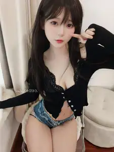 Coser Mi Zhi Dai Li: Sweet Charm in Fantia August 2025 Collection Part02 - image 5