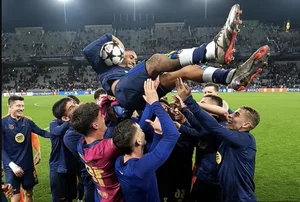 Rafinha Shines with Hat-Trick as Barcelona Dominates Bayern Munich - image 6