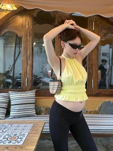 Ly Pham Pregnancy Style: How the Famous Influencer Slays Her Maternity Look - image 5