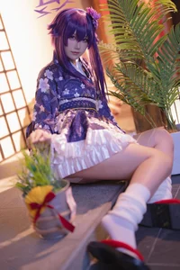 Stunning Blue Archive Igusa Haruka New Year Cosplay by Lunananya | 35P Exclusive High-Quality Photo Collection - image 14