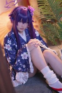 Stunning Blue Archive Igusa Haruka New Year Cosplay by Lunananya | 35P Exclusive High-Quality Photo Collection - image 7