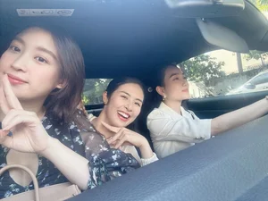 Shark Binh Celebrates Birthday with Wife Phuong Oanh in Sweet Photos - image 1