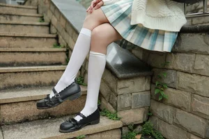 IESS Tuantuan JK Uniform Gallery: Long Legs and Youthful Style - image 31