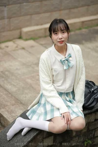 IESS Tuantuan JK Uniform Gallery: Long Legs and Youthful Style - image 15
