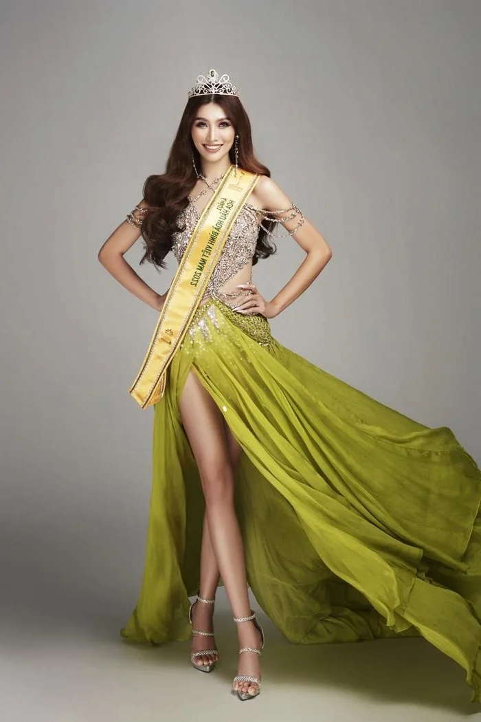 Miss Grand Vietnam Le Hoang Phuong Wins Well Deserved Crown After Years of Dedication