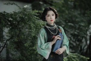 YiTuYu Art Language Vol.6577: Miao Miao Jia De Xiao Yu Gan's Unique Aesthetic - image 4