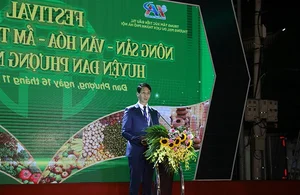 Dan Phuong Festival 2023: Celebrating Agriculture, Culture, and Cuisine - image 4