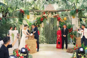 Sustainable Celebrations: A Unique Wedding Decorated with One Ton of Fresh Vegetables - image 4