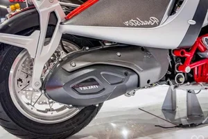 Italjet Roadster 400 Limited Edition: A Luxury Scooter Arriving in Vietnam Soon - image 5