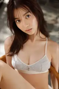 Riko Matsudaira FRIDAY Vol.2: Alluring Charm Unveiled - image 27