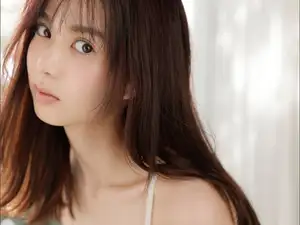 Riko Matsudaira FRIDAY Vol.2: Alluring Charm Unveiled - image 0