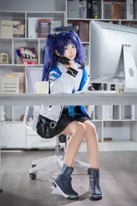 Discover Hayase Yuuka: The Enigmatic & Charismatic Cosplay by Xi Huan Ai Li Ma - image 4