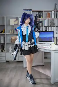 Discover Hayase Yuuka: The Enigmatic & Charismatic Cosplay by Xi Huan Ai Li Ma - image 6