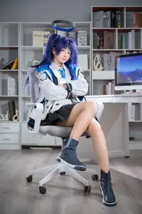 Discover Hayase Yuuka: The Enigmatic & Charismatic Cosplay by Xi Huan Ai Li Ma - image 21