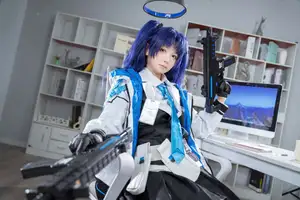 Discover Hayase Yuuka: The Enigmatic & Charismatic Cosplay by Xi Huan Ai Li Ma - image 1
