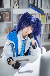Discover Hayase Yuuka: The Enigmatic & Charismatic Cosplay by Xi Huan Ai Li Ma - image 11