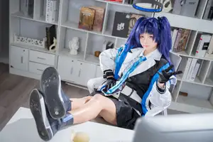 Discover Hayase Yuuka: The Enigmatic & Charismatic Cosplay by Xi Huan Ai Li Ma - image 12