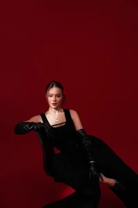 Ninh Duong Lan Ngoc Steals the Show in Sisters Who Make Waves - image 6