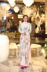 Actor Binh Minh and Family Celebrate Spring in Sustainable Ao Dai - image 1