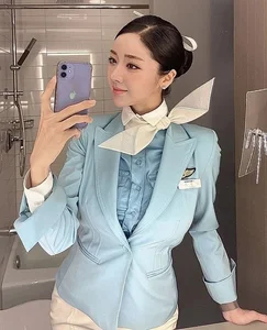 South Korean Flight Attendant Inspires With Stunning Fitness Journey - image 1