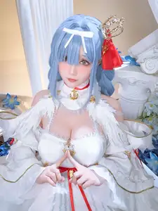Coser Hoshilily's Azur Lane Janus Cosplay: Ethereal Beauty in a Dream - image 11