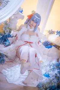 Coser Hoshilily's Azur Lane Janus Cosplay: Ethereal Beauty in a Dream - image 8