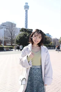 Chiharu Miyazawa: 91-Photo Gallery Highlights Petite and Youthful Aesthetic - image 5
