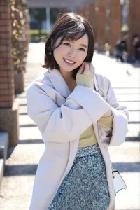 Chiharu Miyazawa: 91-Photo Gallery Highlights Petite and Youthful Aesthetic - image 9