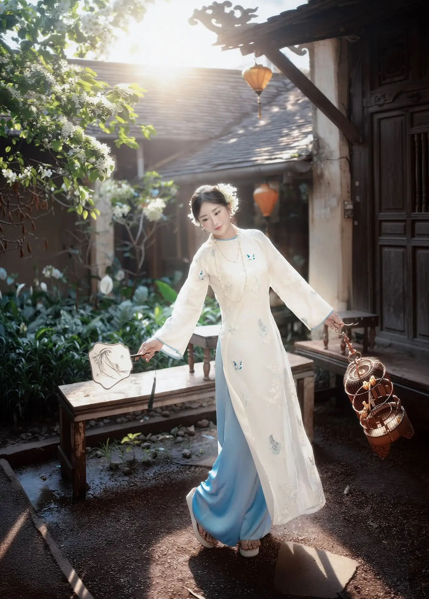 Graceful Vietnamese Woman: Timeless Traditional Charm 1000026935