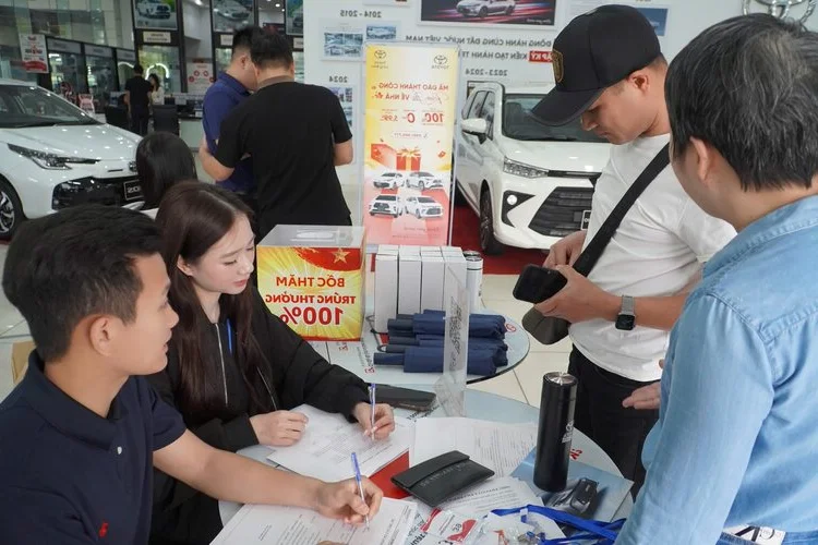 Toyota’s Hybrid Evolution: Insights from the 'New Era' Event in Hanoi